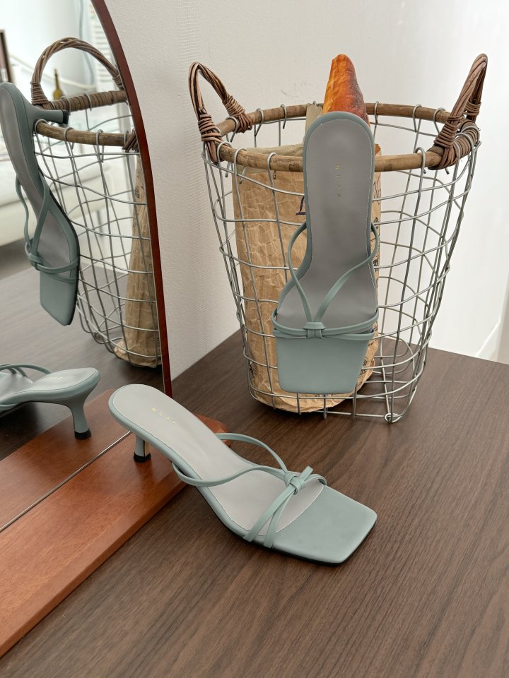 Vade - Korean Women Fashion - #momslook - Twisted Square Sandals Heel - 8