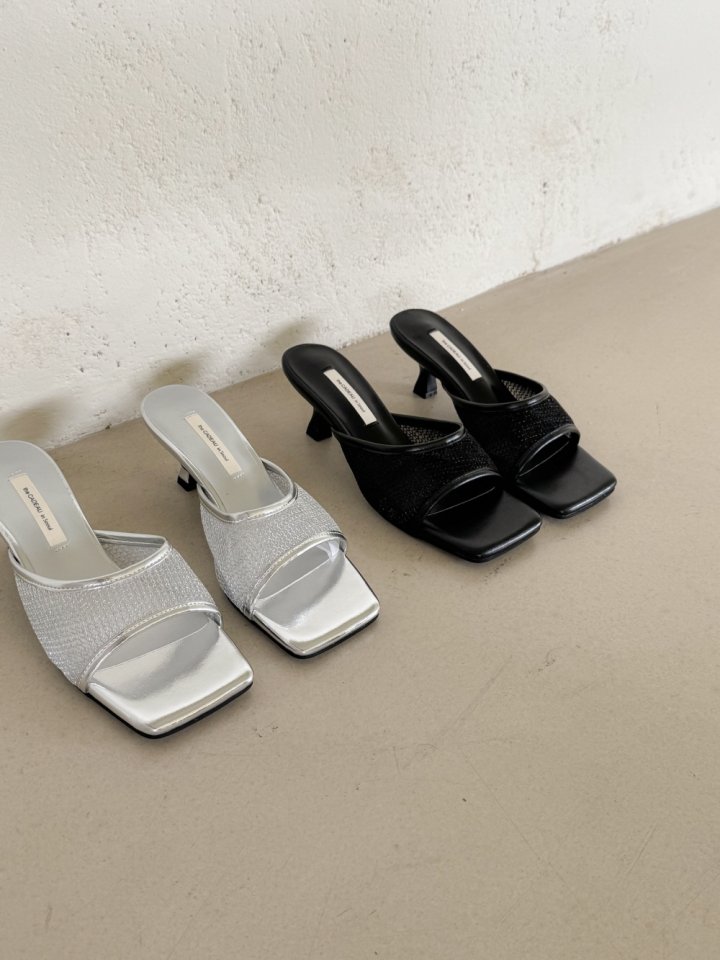 Vade - Korean Women Fashion - #momslook - Bermuda Square Sandals Heel