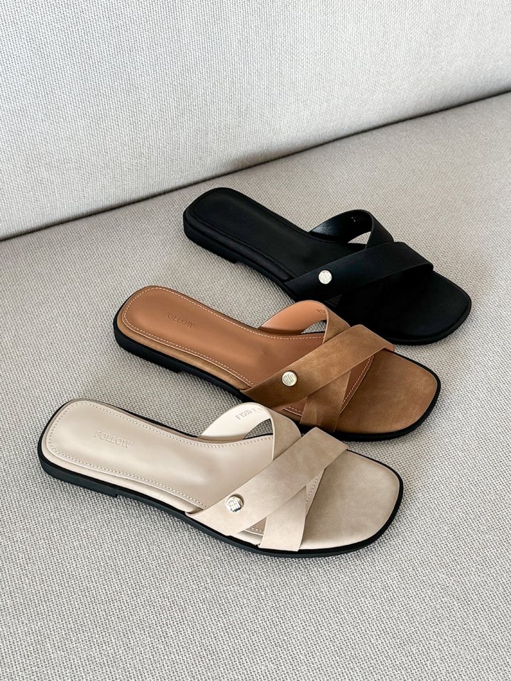 Vade - Korean Women Fashion - #momslook - X Strap Point Decoration Sandals - 2