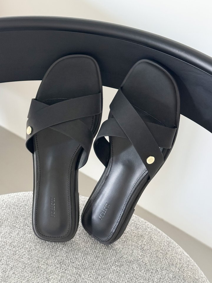 Vade - Korean Women Fashion - #momslook - X Strap Point Decoration Sandals - 8