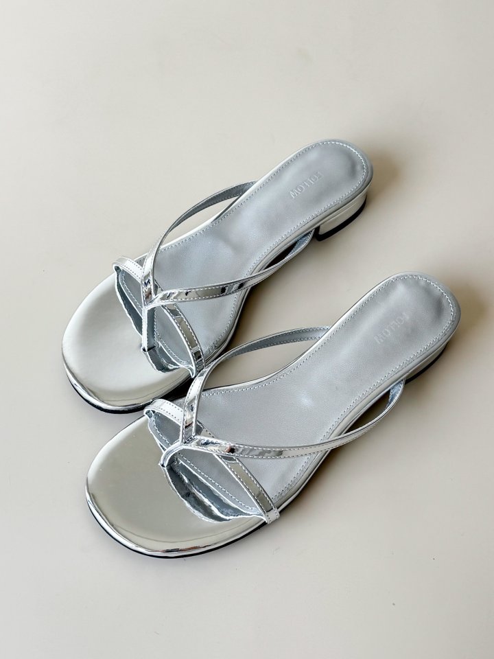 Vade - Korean Women Fashion - #momslook - Round Twisted Slipper Sandals - 6