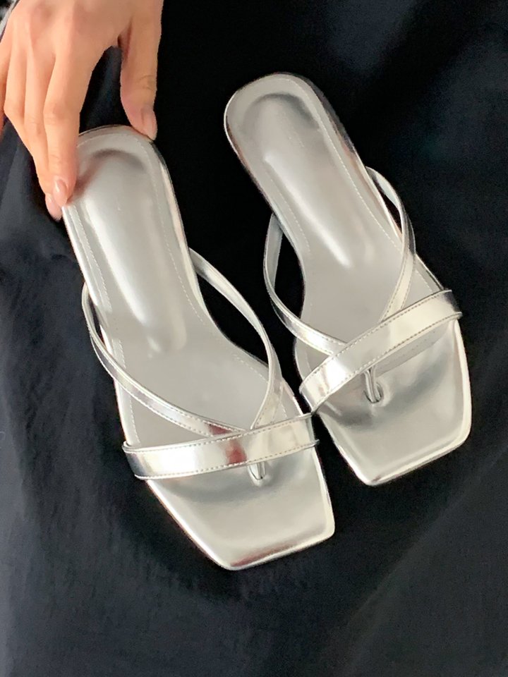 Vade - Korean Women Fashion - #momslook - Low Heel Slipper Sandals - 12