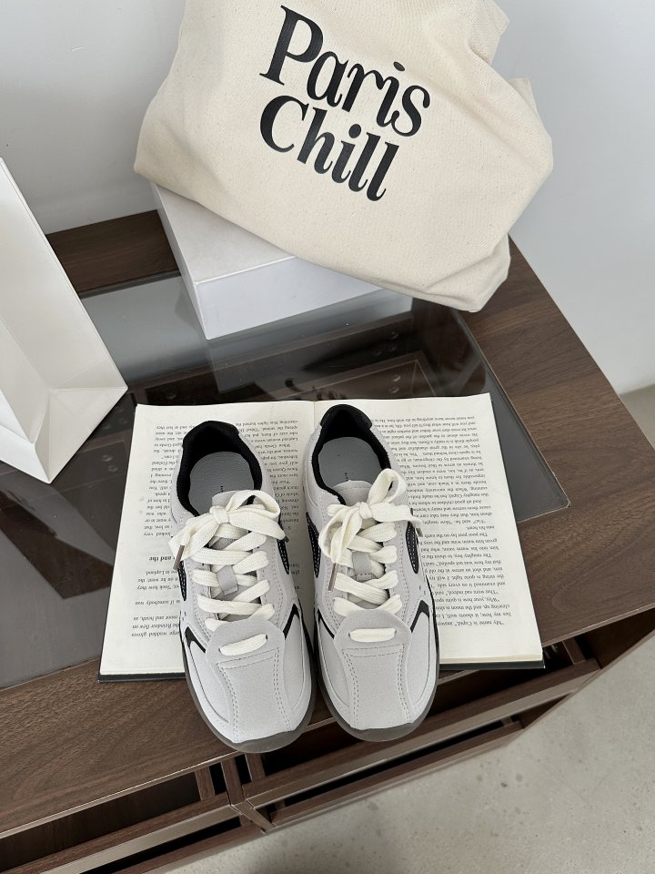 Vade - Korean Women Fashion - #momslook - Basic Sneakers Round - 12