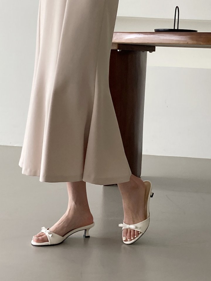 Vade - Korean Women Fashion - #momslook - Vivid Ribbon Mule Sandals - 11
