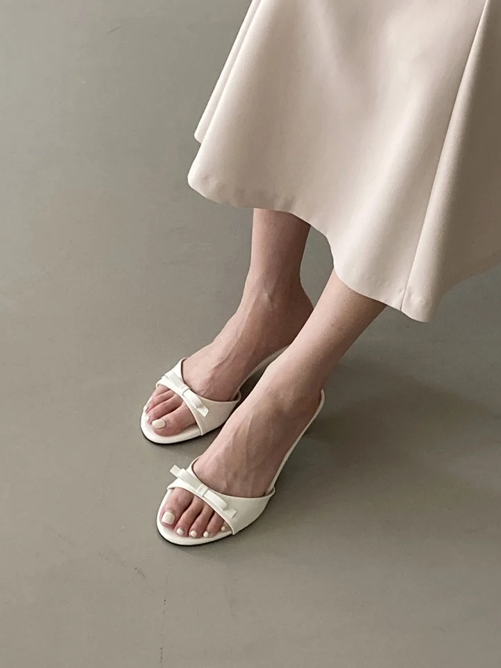 Vade - Korean Women Fashion - #momslook - Vivid Ribbon Mule Sandals - 9