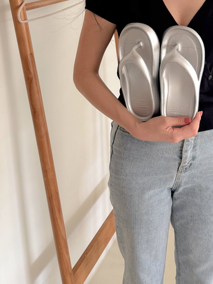 Vade - Korean Women Fashion - #momslook - Basic Thong EVA Slipper Sandals