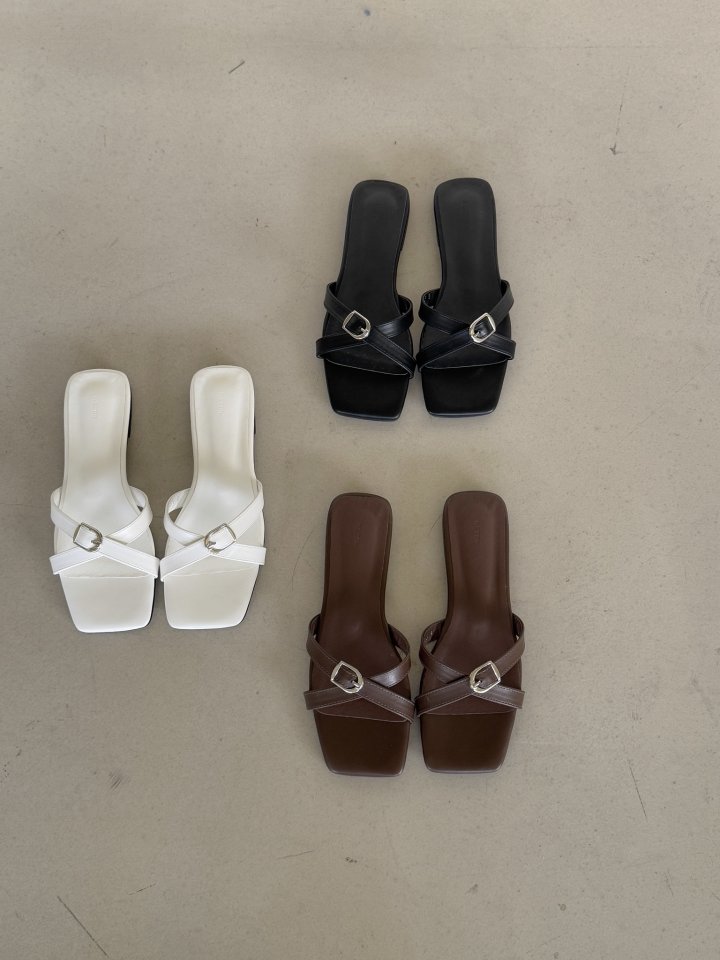 Vade - Korean Women Fashion - #momslook - Buckle Strap Sandals