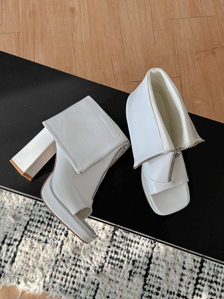 Vade - Korean Women Fashion - #momslook - Walker Heel Boots Platform Open-toe - 2