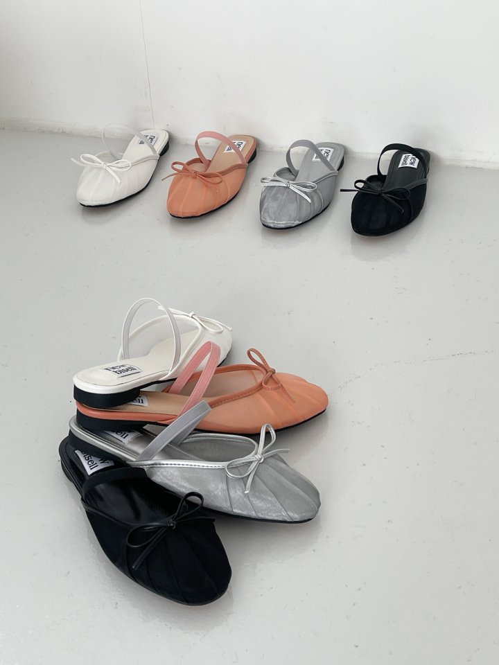 Vade - Korean Women Fashion - #momslook - Basic Ribbon Mary Jane Bloafer Flats - 11