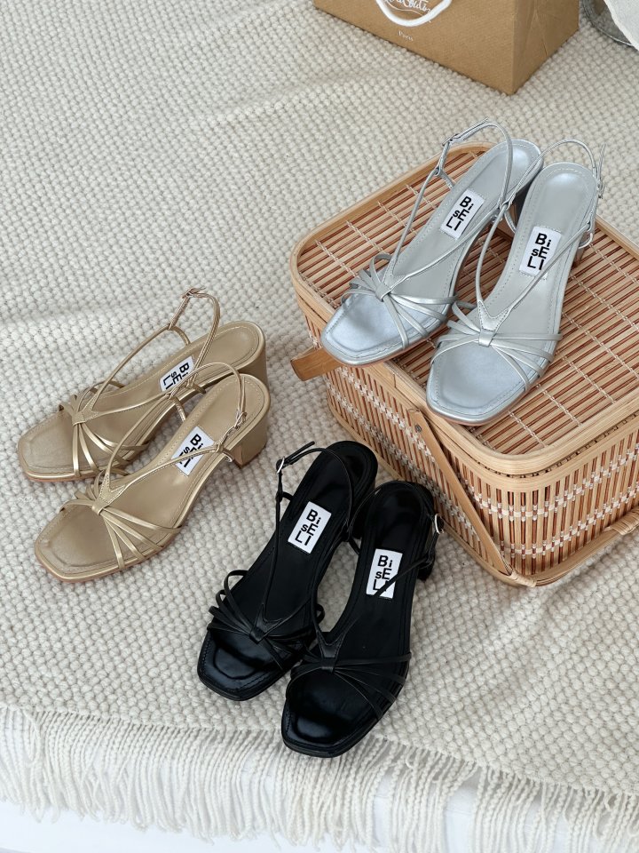Vade - Korean Women Fashion - #momslook - Summer Sandals Heel Slingback