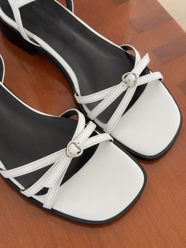 Vade - Korean Women Fashion - #vintagekidsstyle - Slim Heart Decor Ankle Strap Sandals - 4