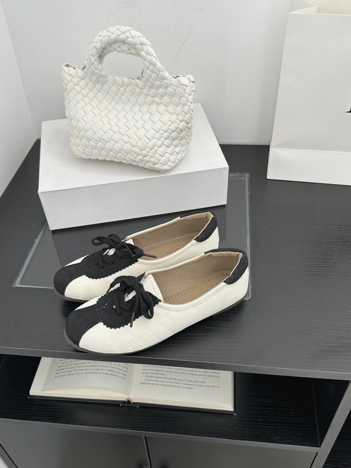 Vade - Korean Women Fashion - #pursuepretty - Sneakers Flat Round - 5