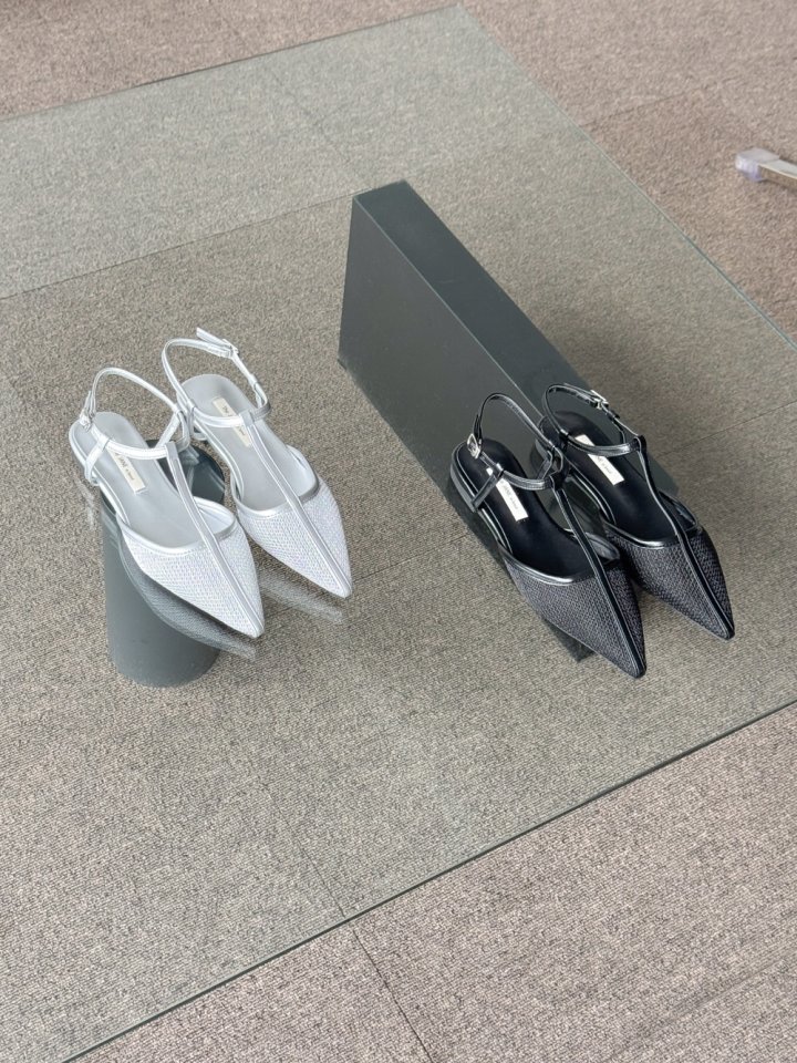 Vade - Korean Women Fashion - #pursuepretty - Stiletto Gladiator Strap Flats - 3