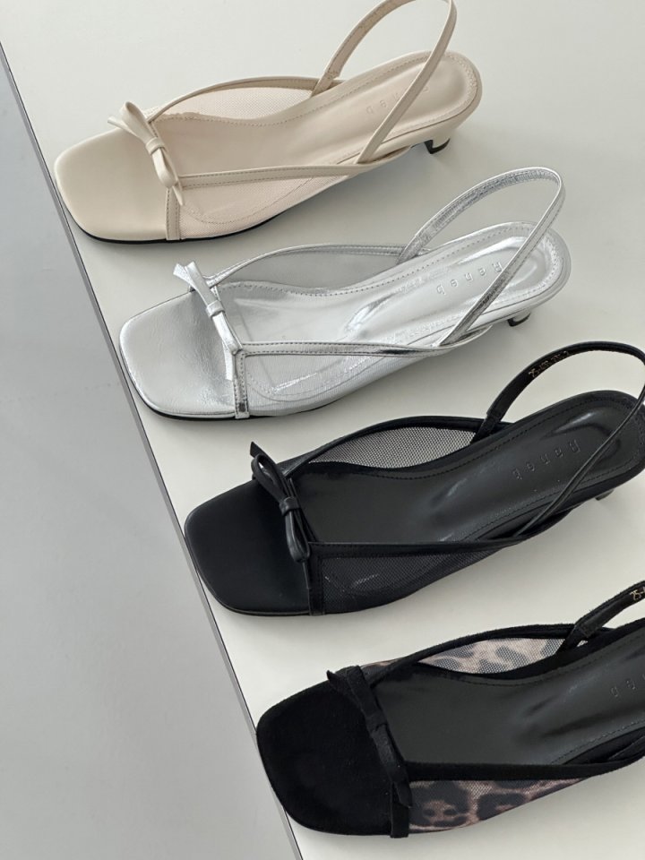 Vade - Korean Women Fashion - #pursuepretty - Ribbon Strap Sandals