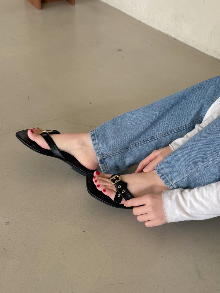 Vade - Korean Women Fashion - #romanticstyle - Point Velcro Flip-Flop Sandals - 6