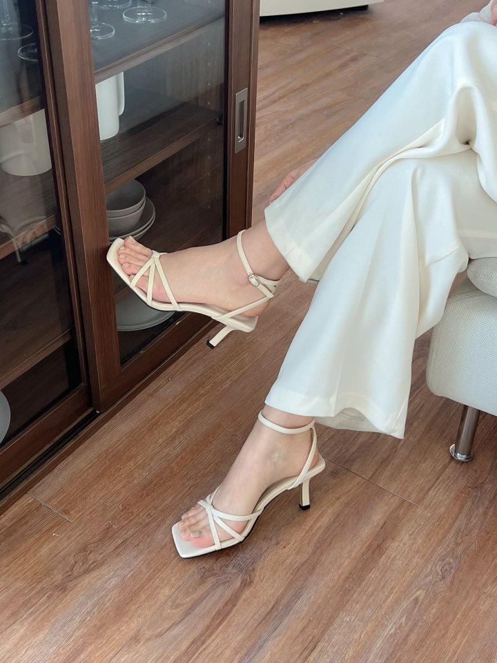 Vade - Korean Women Fashion - #romanticstyle - Twisted Strap Sandals Heel - 12