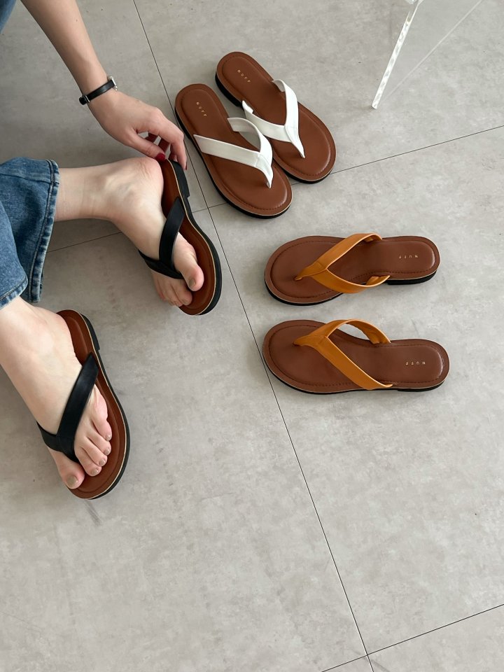 Vade - Korean Women Fashion - #romanticstyle - Summer Sandals Flip-Flop Slipper Low Heel Modern
