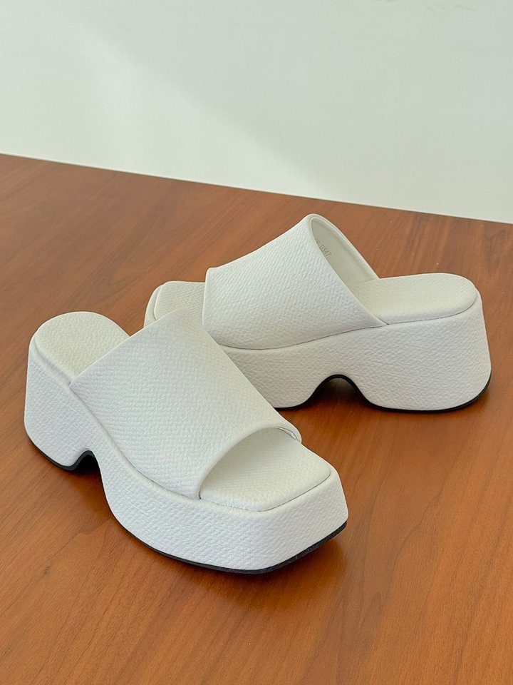 Vade - Korean Women Fashion - #romanticstyle - Chunky Sandals - 5