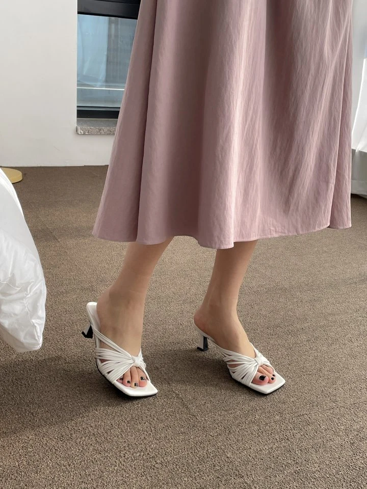 Vade - Korean Women Fashion - #shopsmall - Twisted Sandals Mule Heel - 6