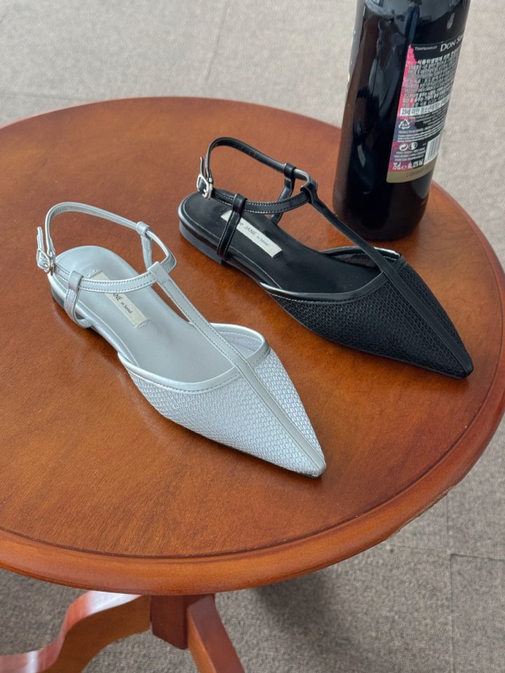 Vade - Korean Women Fashion - #shopsmall - Stiletto Gladiator Strap Flats - 6
