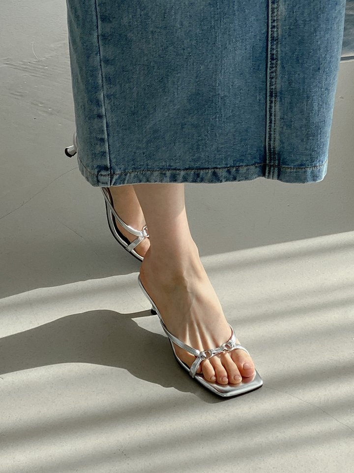 Vade - Korean Women Fashion - #thatsdarling - Square Buckle Sandals Mule Heel - 9
