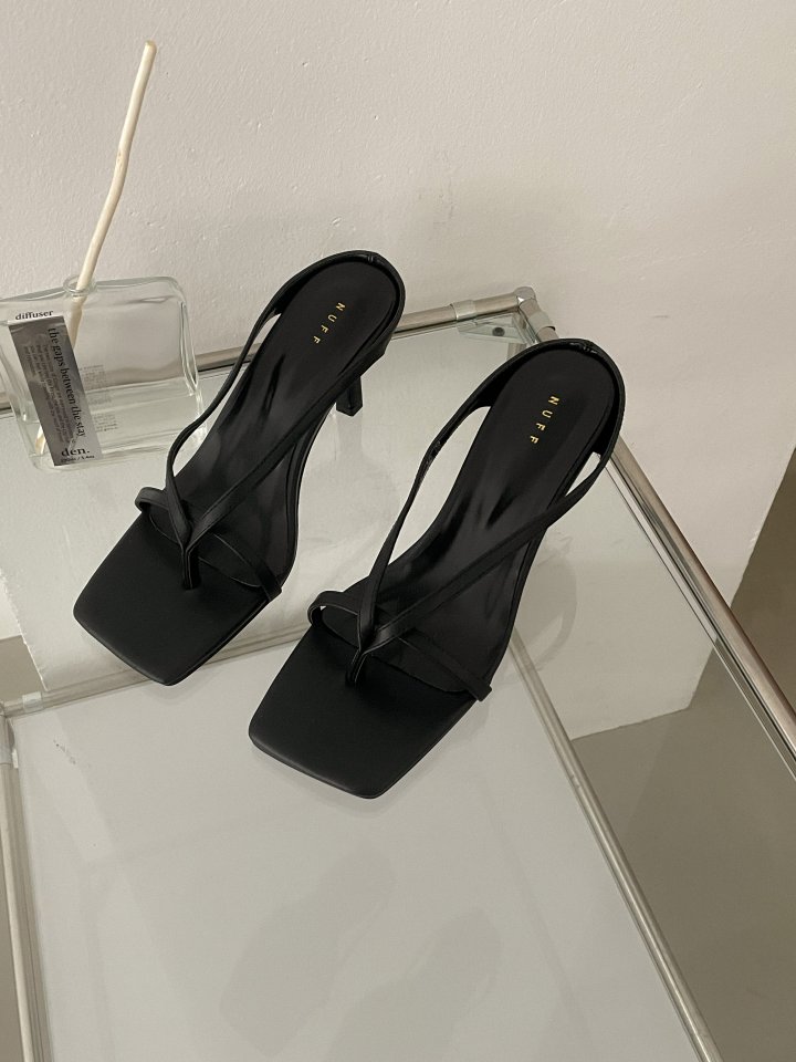 Vade - Korean Women Fashion - #thatsdarling - Twisted Flip-Flop Sandals Heel - 9