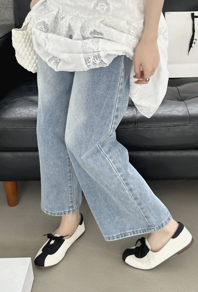 Vade - Korean Women Fashion - #thelittlethings - Sneakers Flat Round - 10