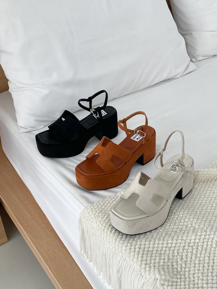 Vade - Korean Women Fashion - #thelittlethings - Chunky Platform Way Elle Slipper Sandals - 7