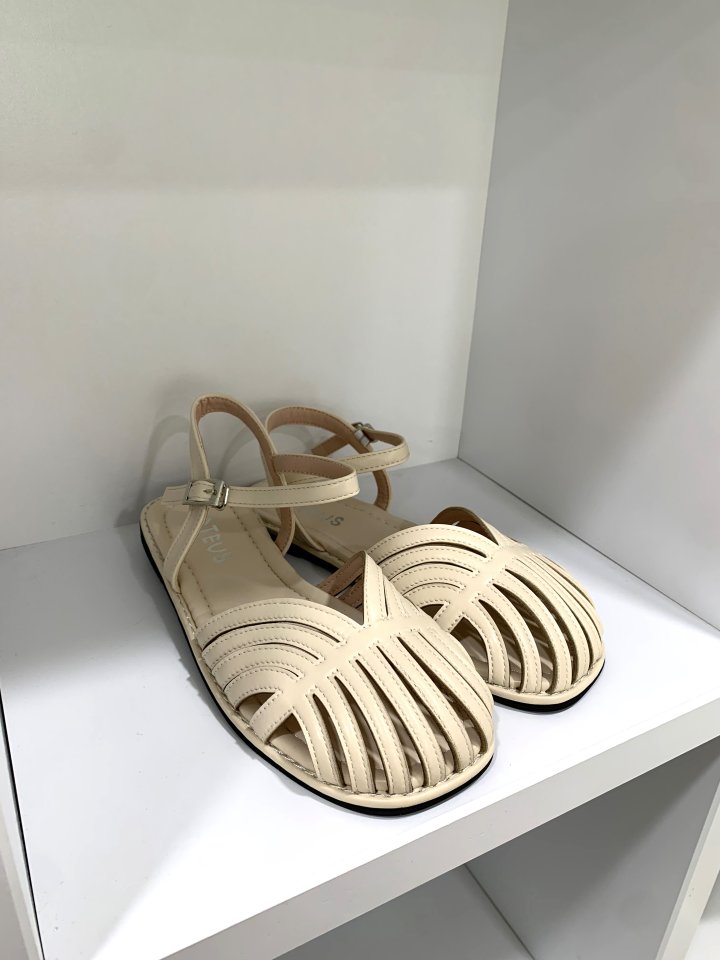 Vade - Korean Women Fashion - #womensfashion - Mary Jane Melissa Medusa Sandals - 3