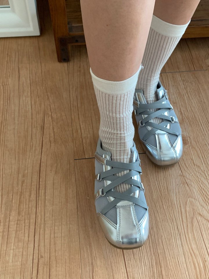 Vade - Korean Women Fashion - #womensfashion - Mesh Flicker Sneakers Basic