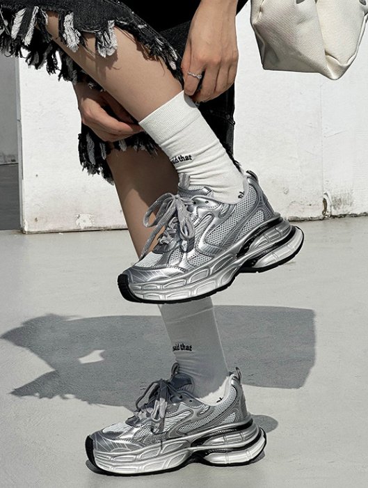 Vade - Korean Women Fashion - #womensfashion - Basic Chunky Platform Sneakers - 9