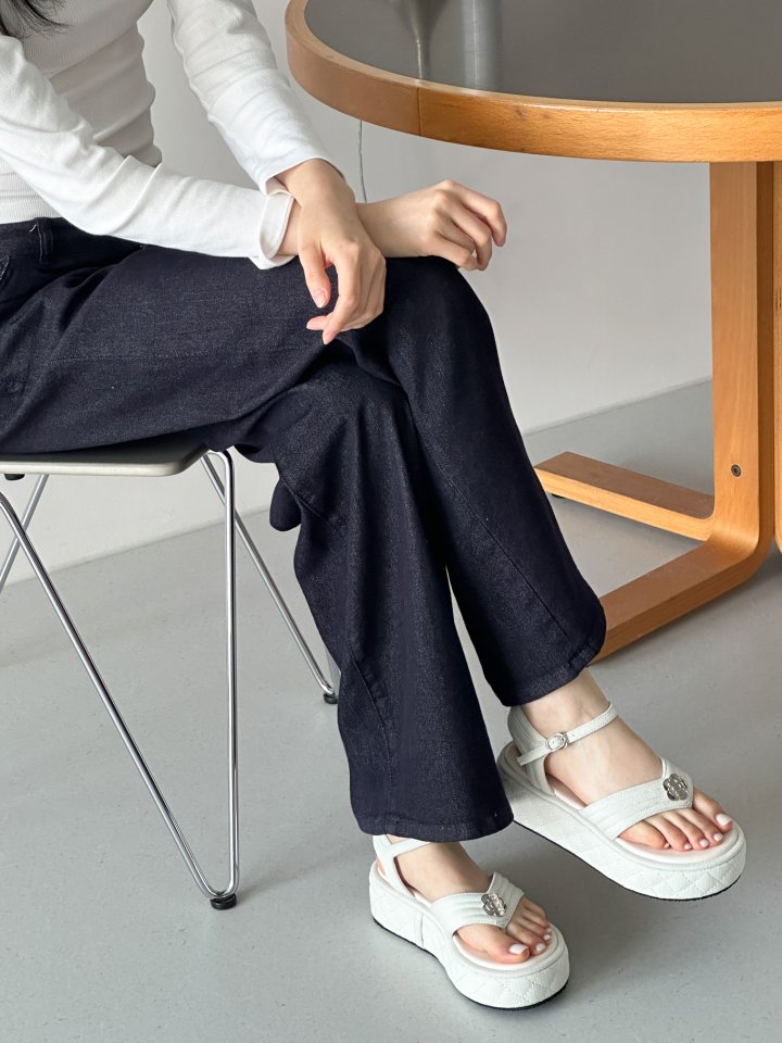 Vade - Korean Women Fashion - #womensfashion - Platform Flip-Flop Sandals Heel - 7