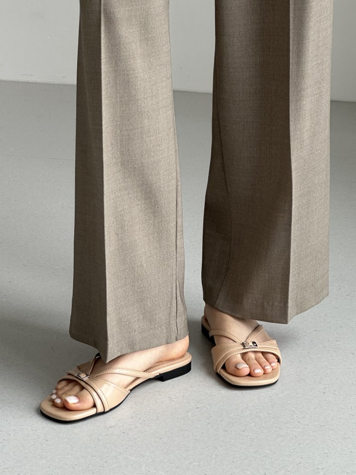 Vade - Korean Women Fashion - #womensfashion - Low Heel Sandals Slipper Velcro Buckle - 7