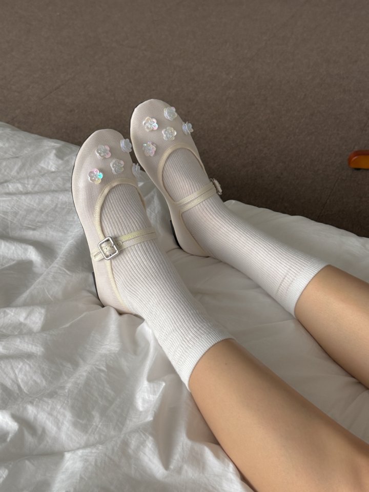 Vade - Korean Women Fashion - #womensfashion - Flower Round Mesh Flat - 10