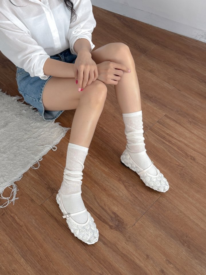 Vade - Korean Women Fashion - #womensfashion - Round Mary Jane Flower Pattern Mesh Flat - 12