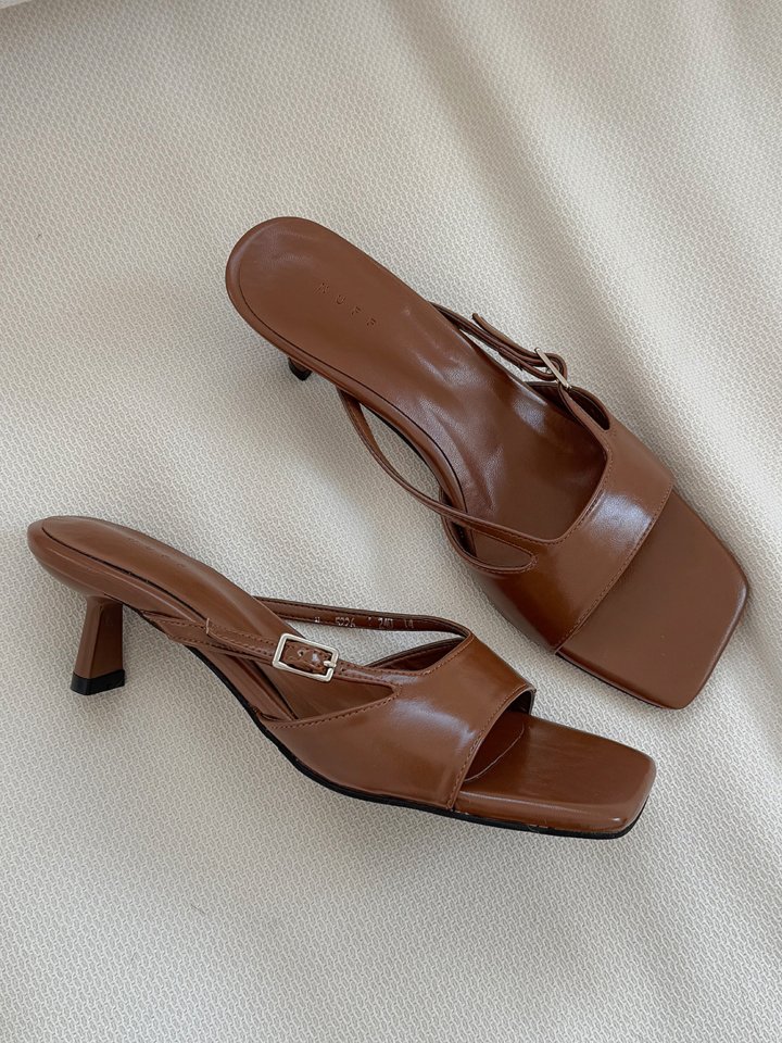 Vade - Korean Women Fashion - #momslook - Buckle Strap Mule Sandals - 4