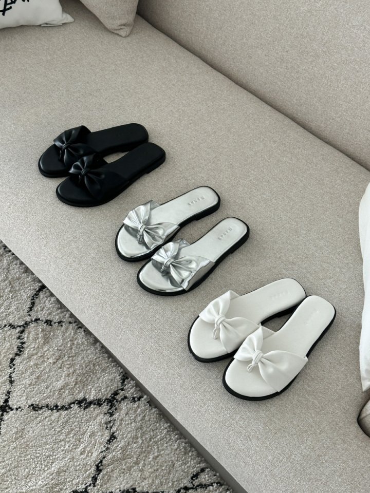 Vade - Korean Women Fashion - #womensfashion - Ribbon Point Flip-Flop