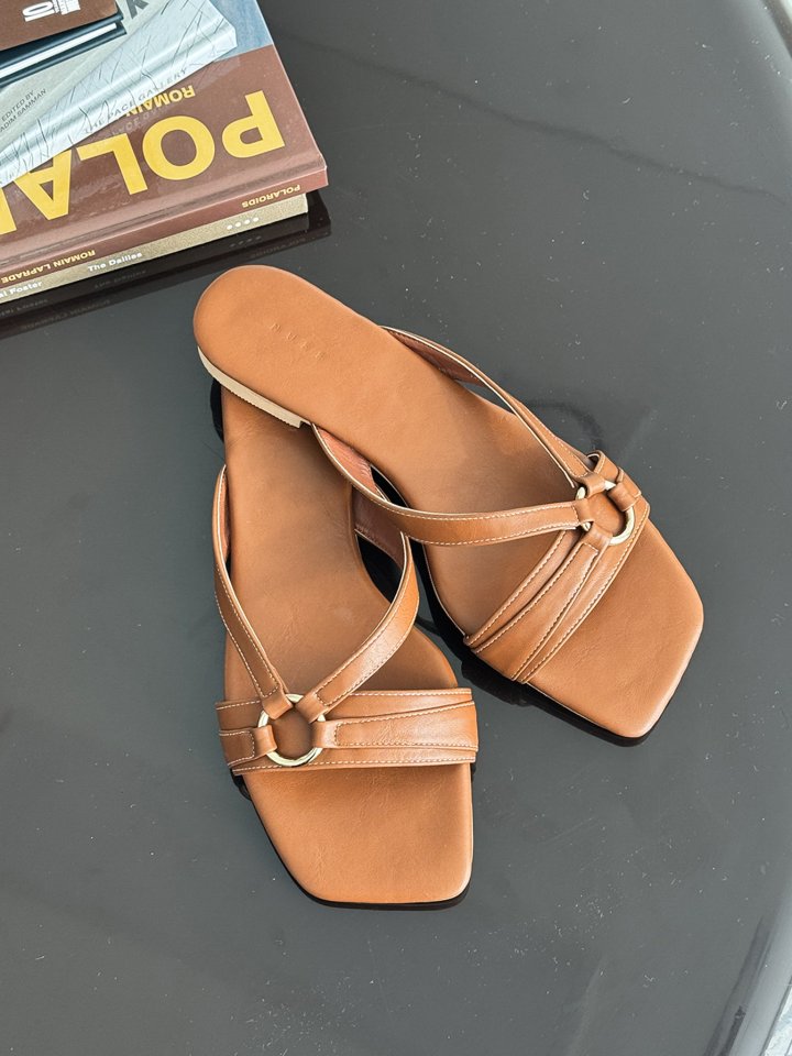 Vade - Korean Women Fashion - #womensfashion - Strap Buckle Slipper - 3