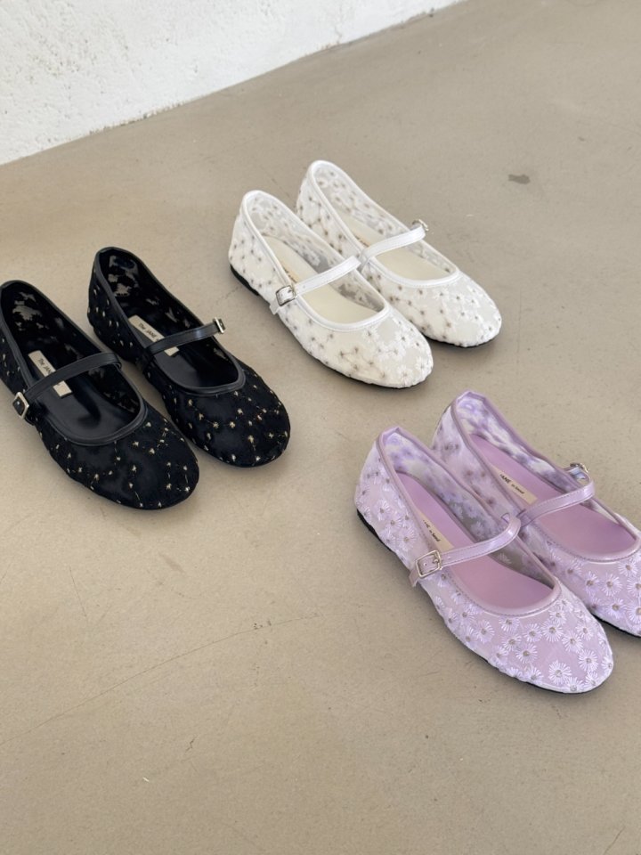 Vade - Korean Women Fashion - #womensfashion - Peace Flower Mesh Pattern Flat - 7