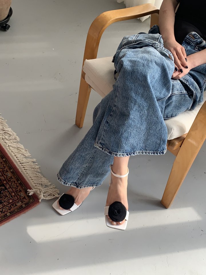 Vade - Korean Women Fashion - #womensfashion - Flower Sandals Heel - 5