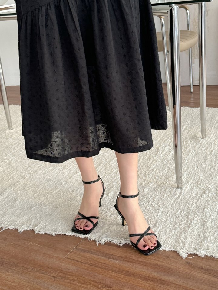 Vade - Korean Women Fashion - #womensfashion - Square Strap Sandals Heel - 2