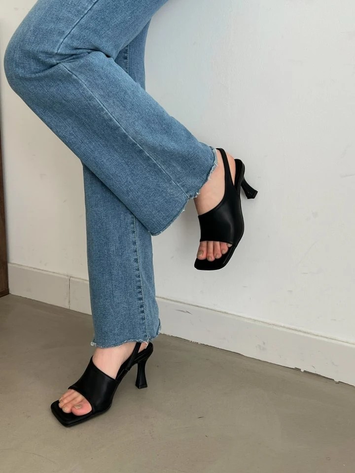 Vade - Korean Women Fashion - #womensfashion - Square Slingback Sandals Heel - 7