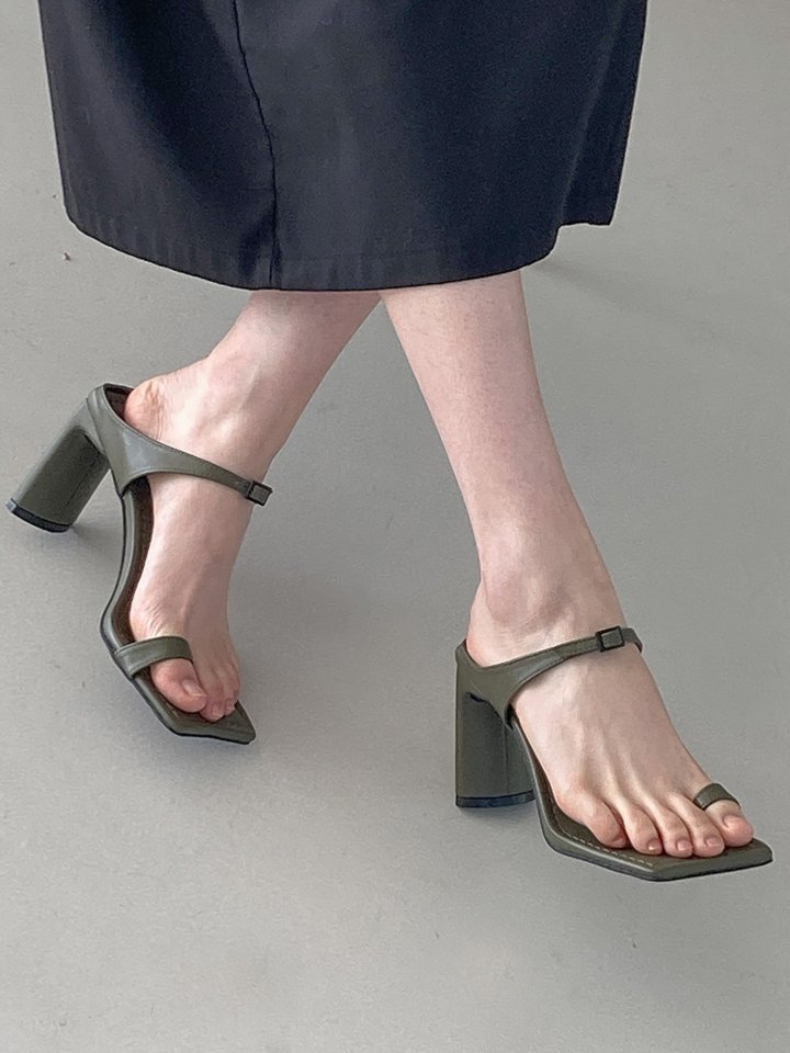 Vade - Korean Women Fashion - #womensfashion - Basic Half Square Toe Point Sandals - 9