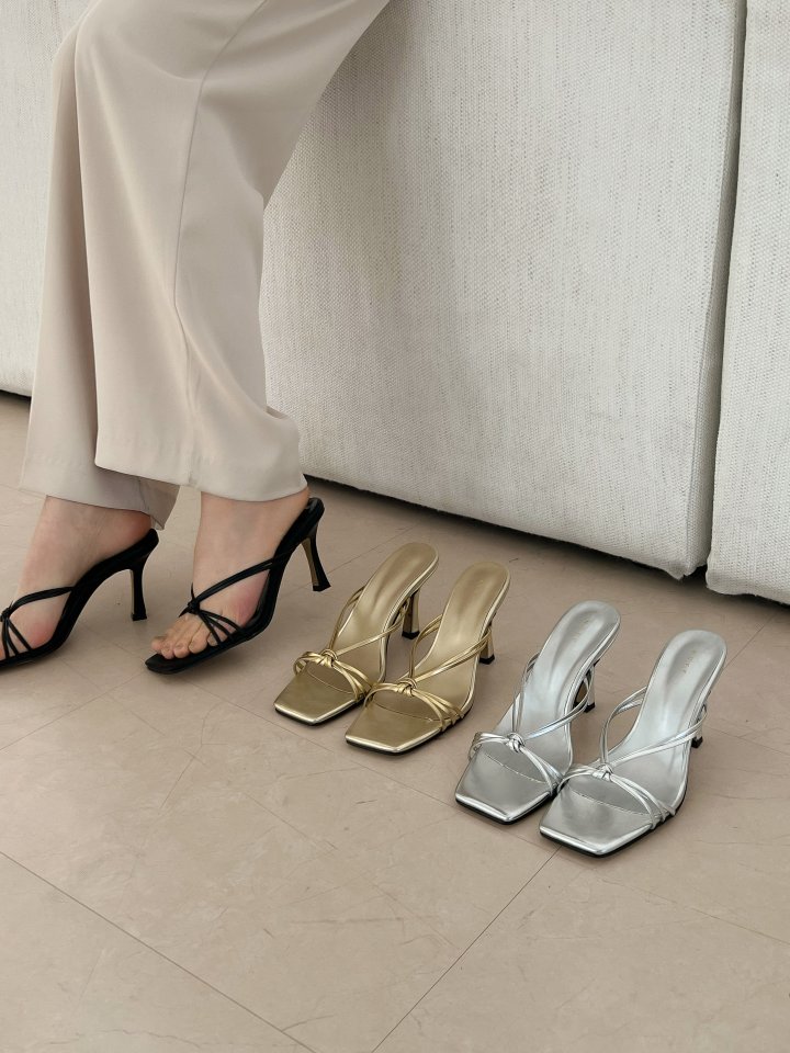 Vade - Korean Women Fashion - #womensfashion - Square Twisted Sandals Heel - 10