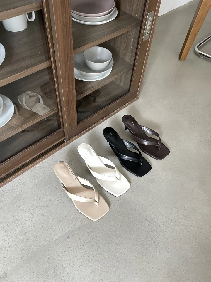 Vade - Korean Women Fashion - #womensfashion - Square Flip-Flop Sandals Mule Heel - 2