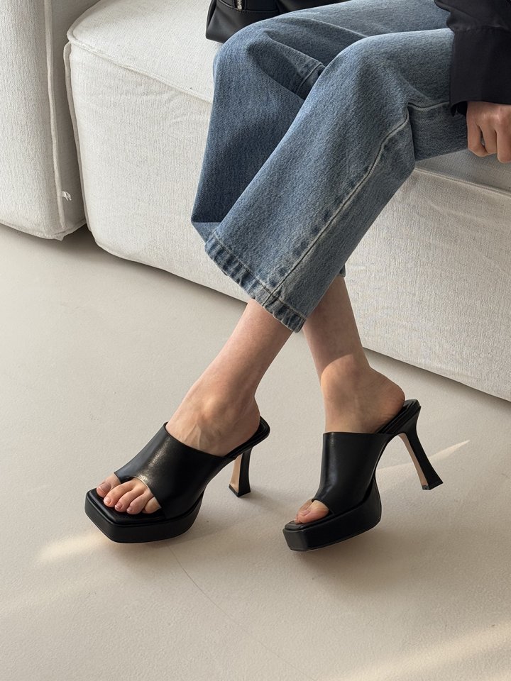 Vade - Korean Women Fashion - #womensfashion - Basic Half Square Toe Point Sandals - 12