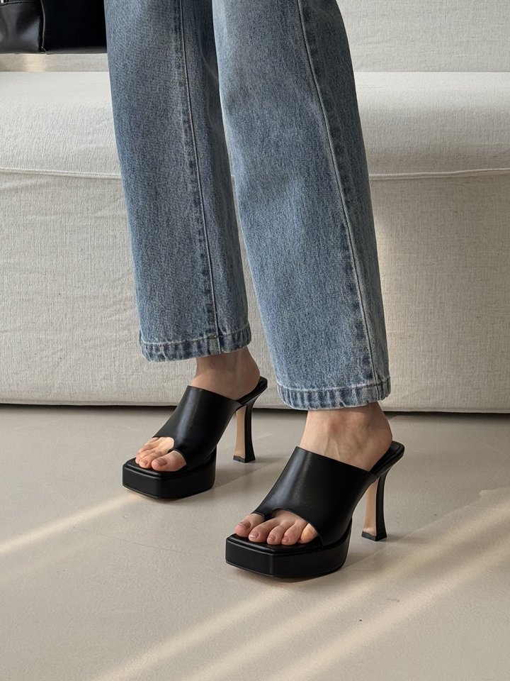 Vade - Korean Women Fashion - #womensfashion - Basic Half Square Toe Point Sandals - 6