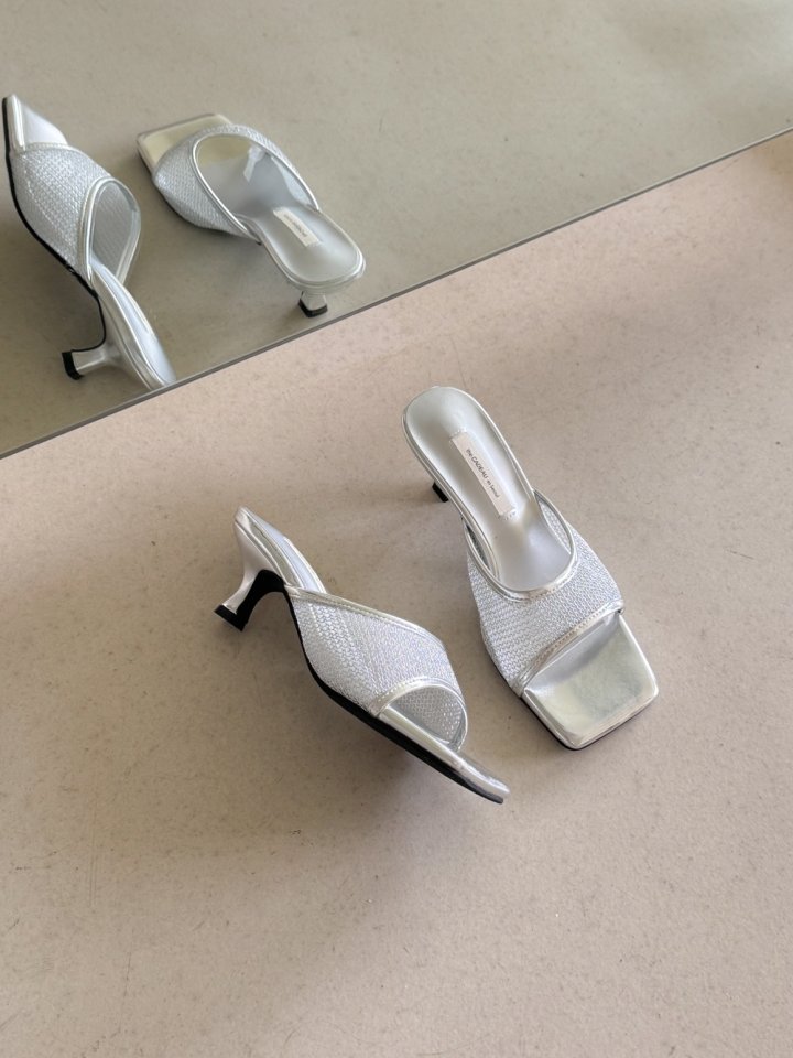 Vade - Korean Women Fashion - #womensfashion - Bermuda Square Sandals Heel - 6