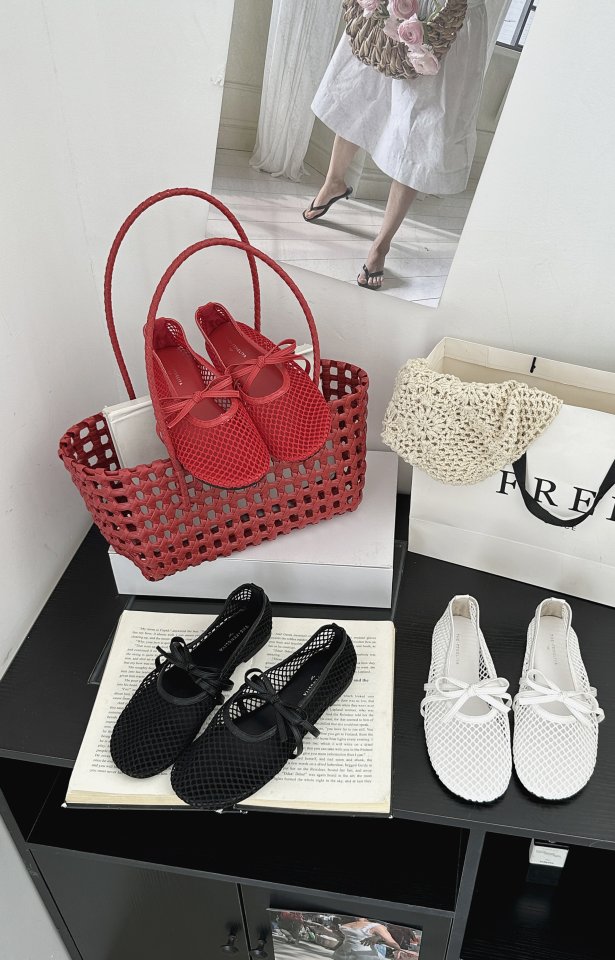 Vade - Korean Women Fashion - #womensfashion - Mesh Ribbon Mesh Flat - 2