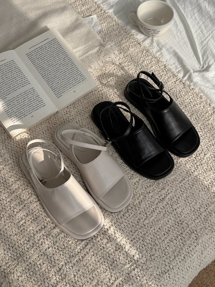 Vade - Korean Women Fashion - #womensfashion - Knot String Sandals - 6